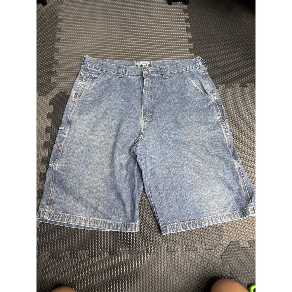 Pear Connection Men's Size 38 Cargo Denim Shorts Medium Wash Jeans